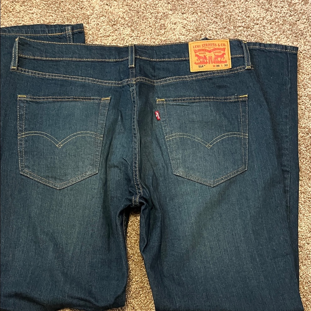 Levi’s 514 jeans